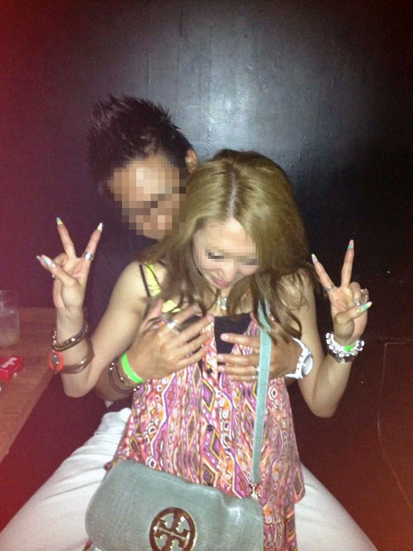 リア充｜こういうパリピとか女子会とかカップルとかリア充はヒキコモリには関係ないけどエロいから勃起しちゃうよな｜画像あり